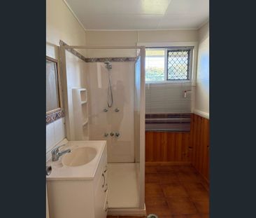 Crawford 2 bedroom + Study home on large block of land - Photo 5