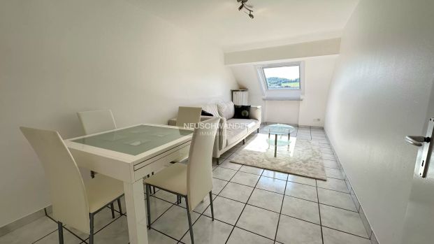 Attique de 1.5 pièces à louer à Porrentruy - Foto 1