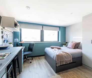 2 Bed Apartment - Photo 2