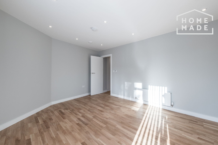 4 bedroom flat to rent - Photo 5