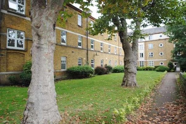 Cheviot Court, Avonley Road, SE14 - Photo 1