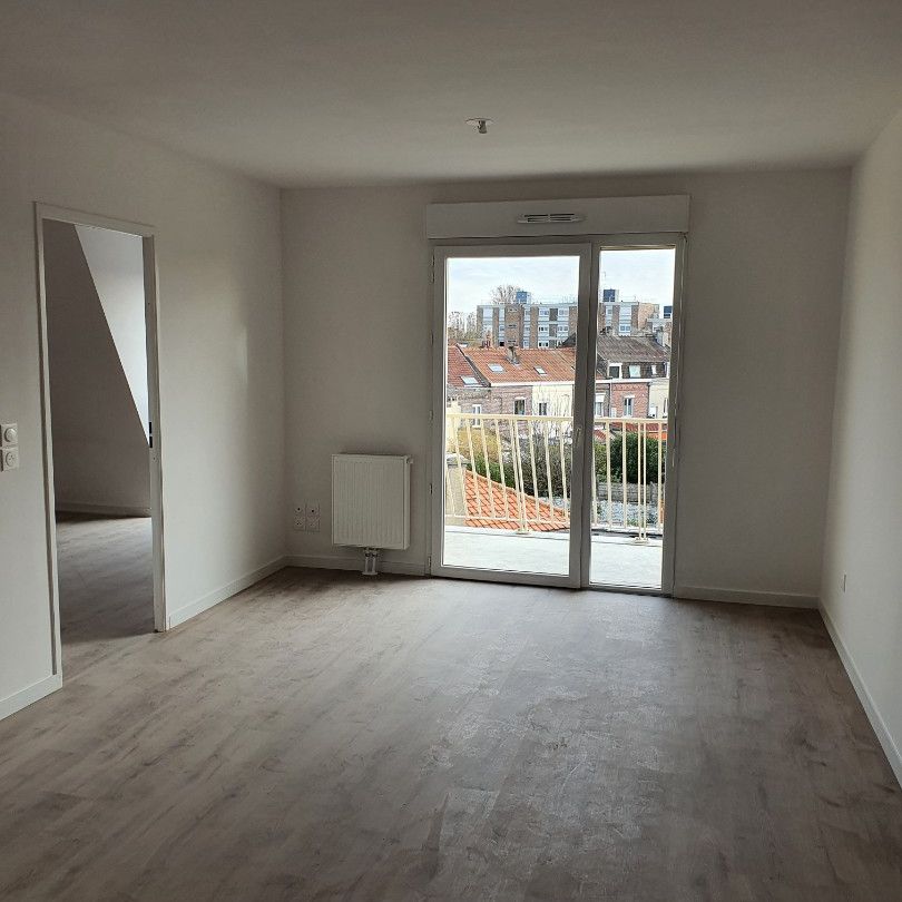 Location Appartement 2 pièces 40m² FACHES THUMESNIL 59155 - Photo 1