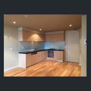 706/218-228 A'Beckett Street Melbourne VIC 3000 - Photo 3