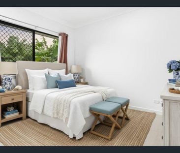 Spacious Redlynch Living with Study, Solar & Outdoor Entertaining - Photo 4