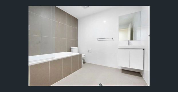 Convenient Location - Photo 1