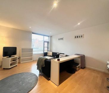 1 bedroom flat to rent - Photo 2
