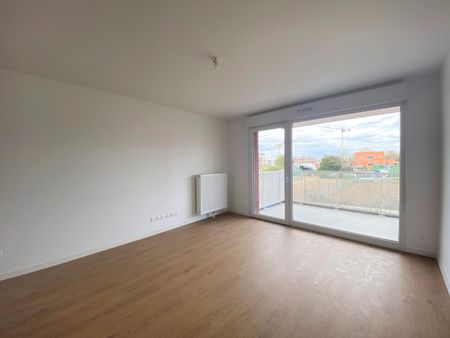 location Appartement T2 DE 43.2m² À AMIENS - Photo 5