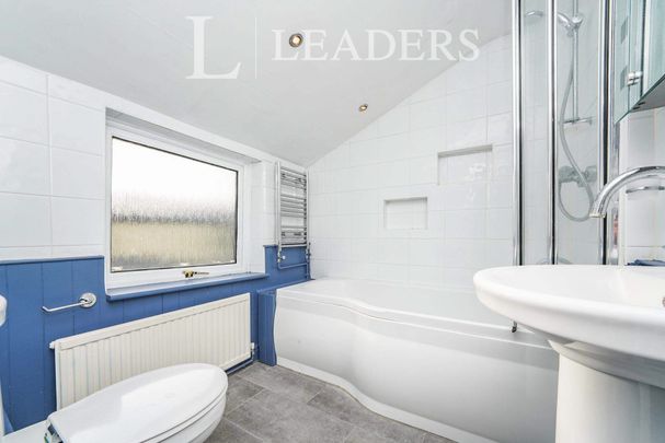 2 bedroom house to rent Park Street, GL50 - Photo 1