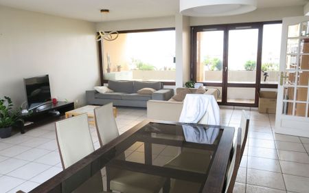 Appartement à louer - Photo 2