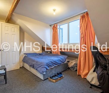 12 Bedroom Mid Terraced House for rent in Hyde Park Road - Photo 5