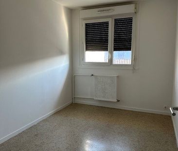 Appartement T3 lumineux - 12 Rue Christophe Turc - Grenoble - Photo 4