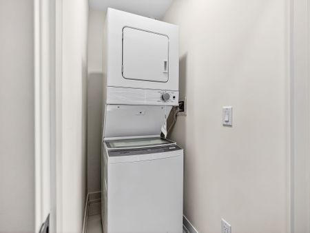 For Lease - 16 Melbourne Avenue Unit# 312B, St. Catharines, Ontario - Photo 2