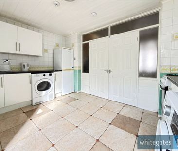 Smollett Street, Bootle, Merseyside, L20 - Photo 4