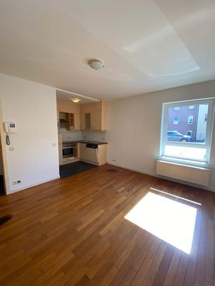 Appartement te huur - Foto 1