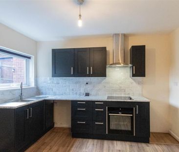 2 bedroom terraced house to rent - Photo 5