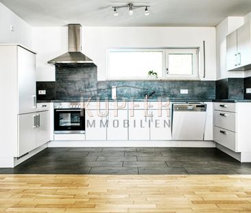 Exklusive 3-Zi-Wohnung mit Balkon in begehrter Wohnlage! - Photo 5