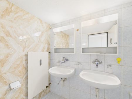 5.5 Zimmer, 102 m², EG - Foto 4