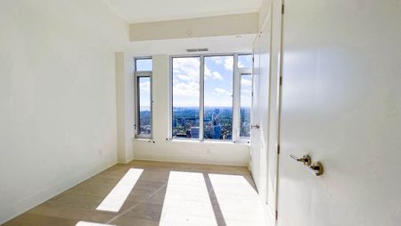 For Lease - 11 Yorkville Avenue Unit# 5609, Toronto, Ontario - Photo 5