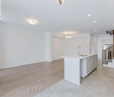 120 SAN FELICE CIRCLE - Photo 2