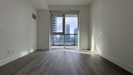 For Lease - 65 Broadway Avenue Unit# 1109, Toronto, Ontario - Photo 2