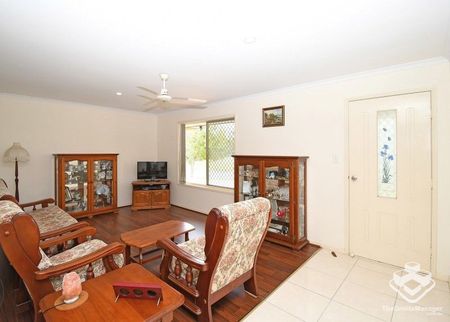 4 Bed 2 Bath 2 Car Home - Photo 4