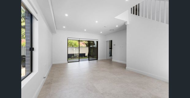 ‘The Olivia’ - Split Level Townhouse in Prime Location - Photo 1