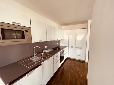 ÜBER DEN DÄCHERN VON FRANKFURT - SKY-APPARTEMENT - Foto 3