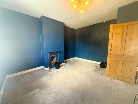 3 bedroom terraced house to rent - Photo 2