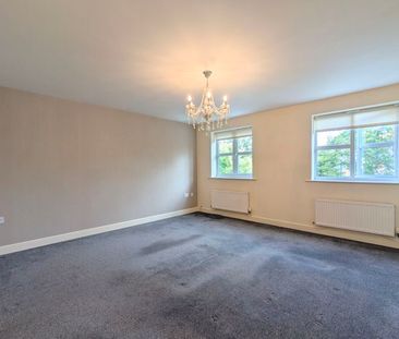 To Let – Kew House Drive, Scarisbrick – Three Bedroom Townhouse - Photo 4
