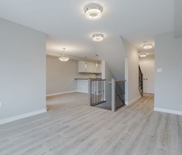 For Lease - 125 Toucan Trail, Oakville, Ontario - Photo 1