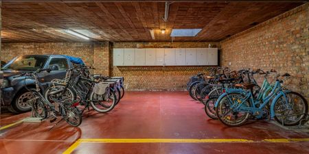 Appartement te huur in Oostende voor € 820 met 2 slaapkamers - Foto 2