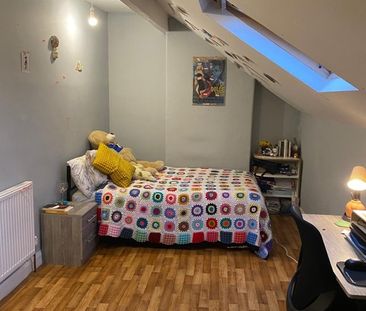 Room in a Shared Flat, Hanover Square, LS3 - Photo 5