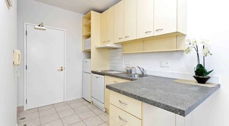 Superb Location - Photo 5