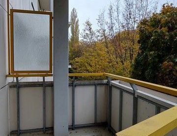 Schöne 2-Zimmerwohnung mit Balkon und Aufzug - Photo 1