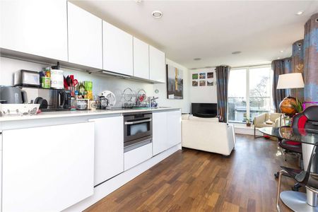 Fifth floor one bedroom apartment in this popular development - Photo 2