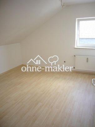 Helle 3-Zi Dachgeschosswohnung mit Garage und Grünflächennutzung in Monschau-Höfen - Photo 1