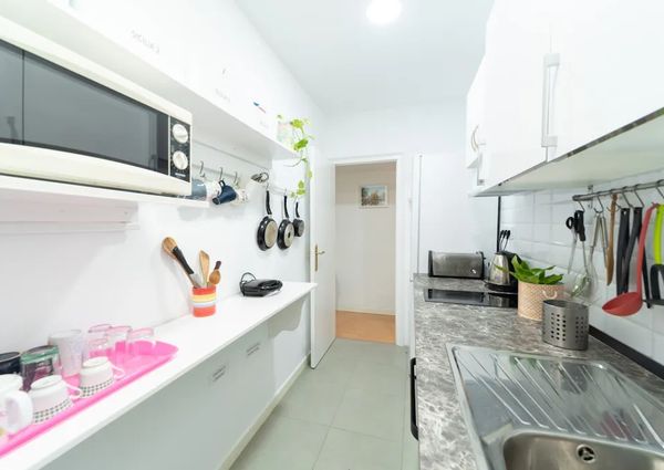 Carrer de Sicília, Barcelona, Catalonia 08013