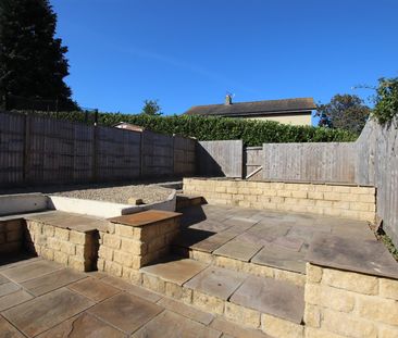 Linley Close, BATH - Photo 3