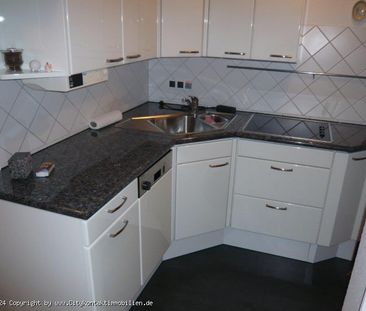 Penthousewohnung mit 2 Zimmer, 2 Balkone und EBK in der Innenstadt/... - Photo 5