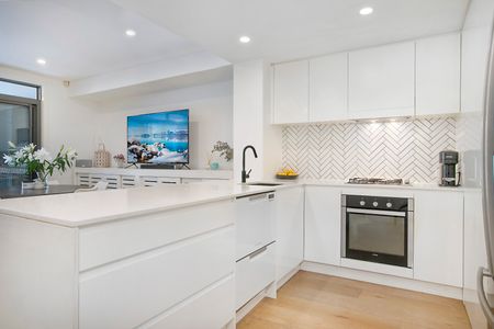 19/9-19 Myrtle Street, Botany NSW 2019 - Townhouse For Rent | Domain - Photo 5