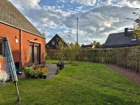 Mooi en rustig gelegen alleenstaande instapklare woning met tuin. - Foto 5