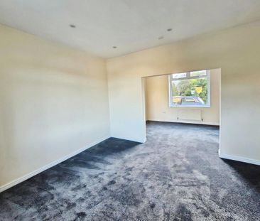 3 bedroom end of terrace house to rent - Photo 4