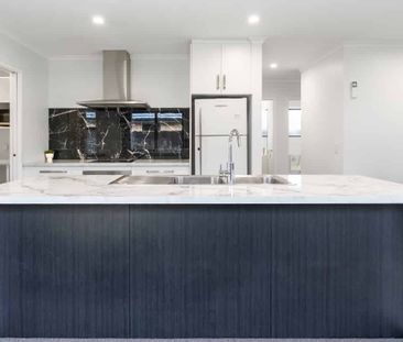 Three Bedroom Home - Photo 4