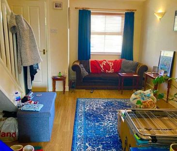 Balmoral Drive, NN13 - Photo 1