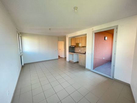 Location appartement Saint-Martin-d'Hères 38400 43.39 m² - Photo 4