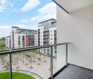 2 bedroom flat to rent - Photo 2