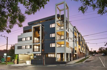 204/109 Cape Street, Heidelberg VIC 3084 - Photo 2