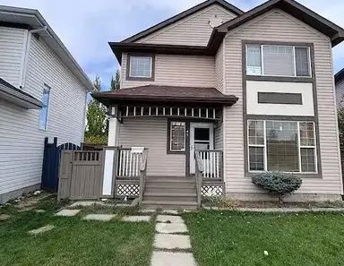 Clean & Nice Basement located in Somerset SW for Rent Ideal for Single person | 43 Somerside Common Southwest, Calgary - Photo 1