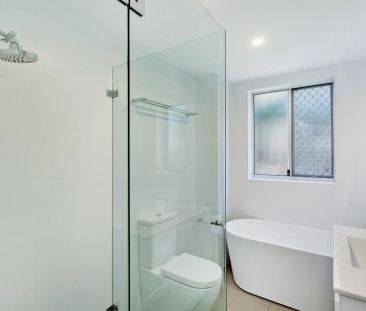 Unit 3/70 Harbord Road, Freshwater. - Photo 5