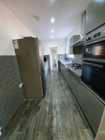 33 TEIGNMOUTH ROAD - Photo 4